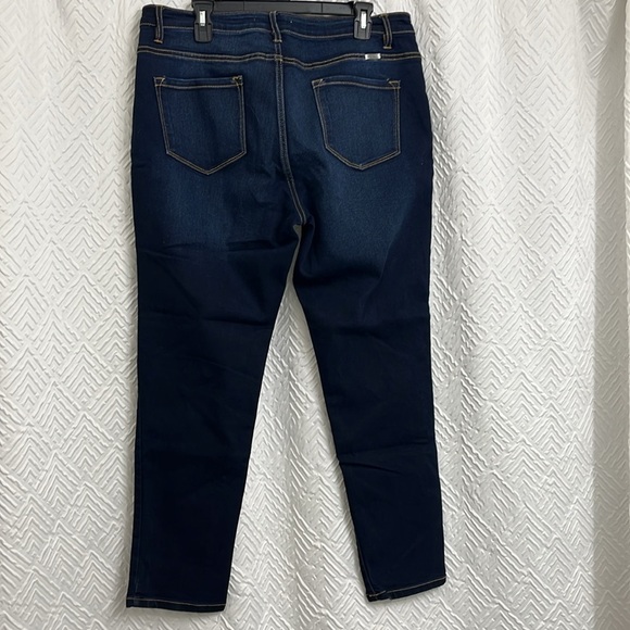 KanCan Women’s Stretch High Rise Dark Wash Skinny Straight Jeans Size XL - Picture 2 of 4
